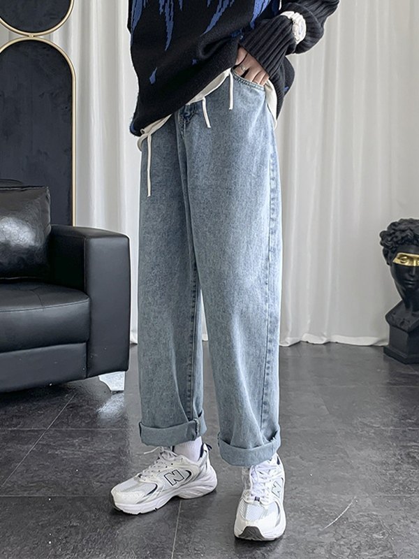 Lockere Basic-Jeans für Herren in blauer Waschung