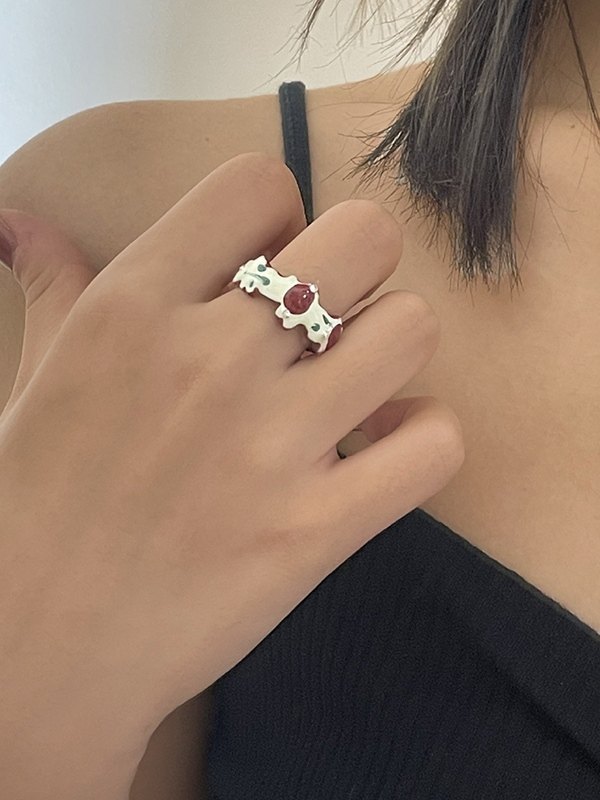 Strass verschönern Manschettenring aus Emaille