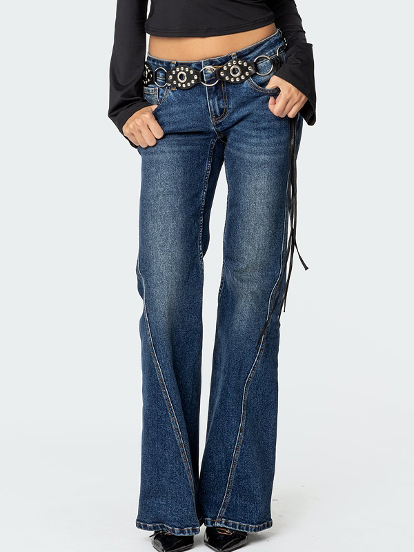 Schlagjeans mit niedriger Taille