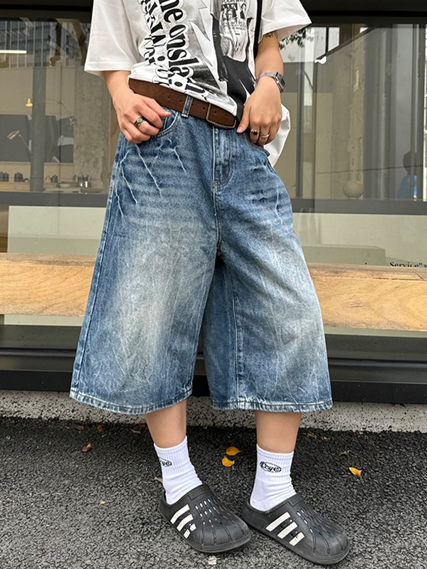 Jeansshorts mit verwaschenem Vintage-Blitzmuster