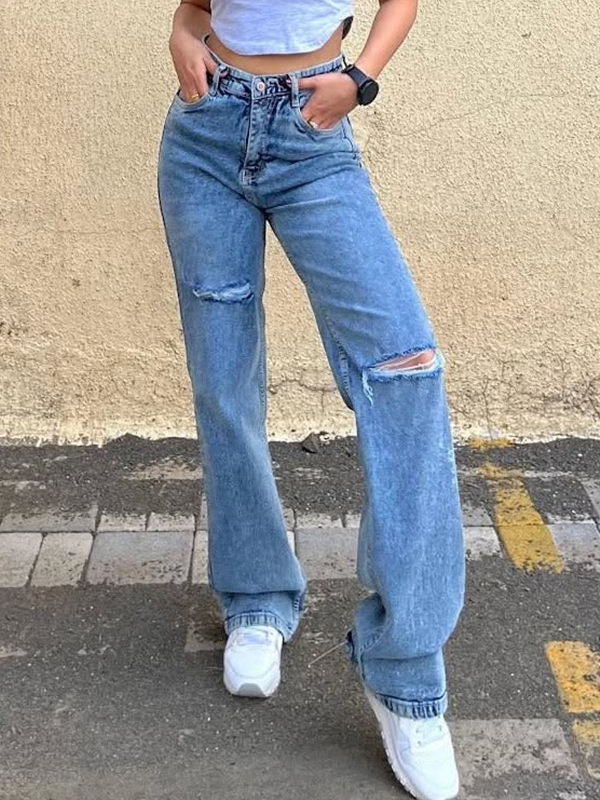 Gerade geschnittene, lockere Raglan-Jeans mit Rissen