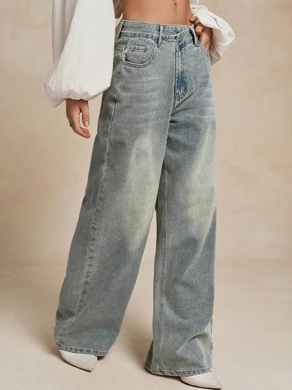 Lockere Vintage Boyfriendjeans mit weitem Bein