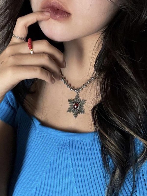 Vintage Star Red Diamond Anhänger Halskette