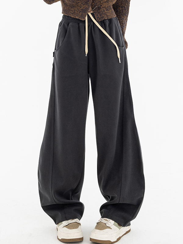 Lockere Jogginghose mit Street-Print