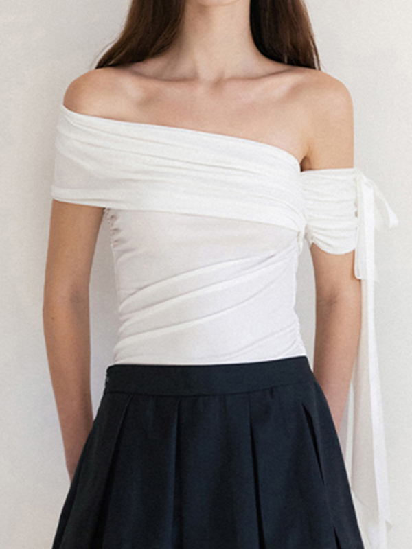 Kurzarm-T-Shirt mit One-Shoulder-T-Shirt