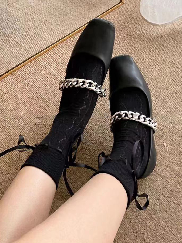 Atmungsaktive Socken im Ballettstil mit Fliege