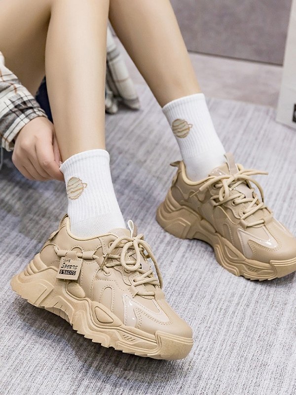 Chunky Sneaker mit Logo-Detail