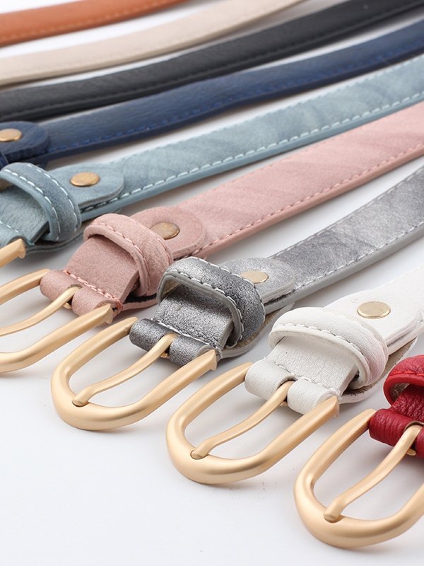 Einfacher Schnallengürtel aus Pu-Leder