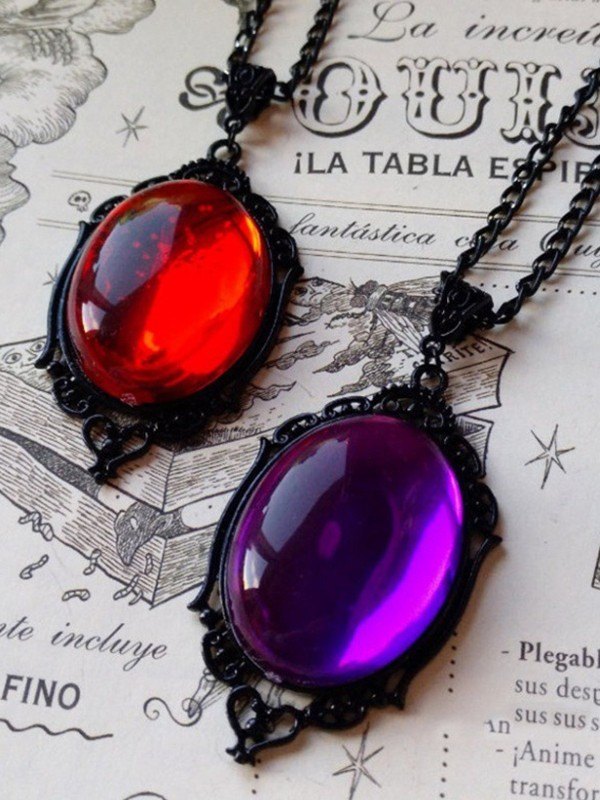 Vintage gotische Stein-Charme-Halskette