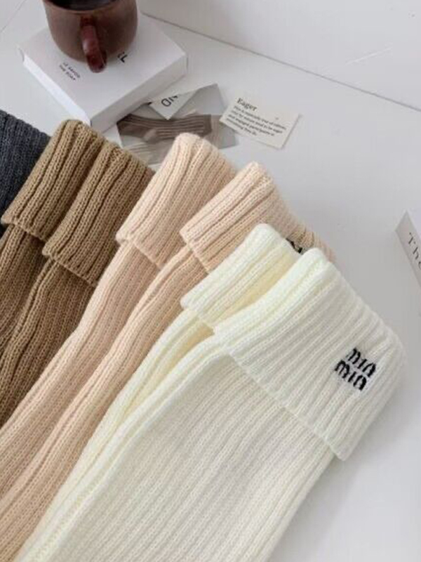 Preppy-Beinwärmer mit Buchstaben-Stickerei-Print